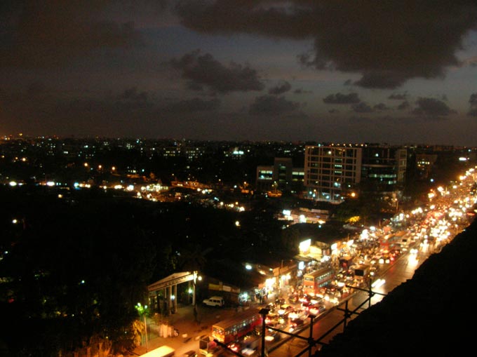 Andheri Kurla Road and Leela Business Center