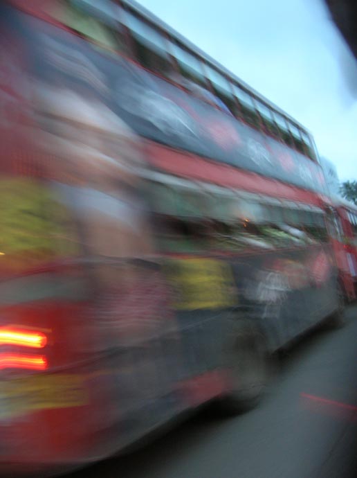 A moving BEST double decker