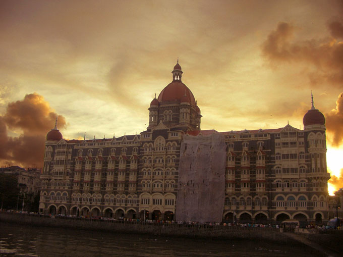 A facelift under a burqa?