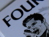Four - An image of the graphic on the pack of four square cigatettes