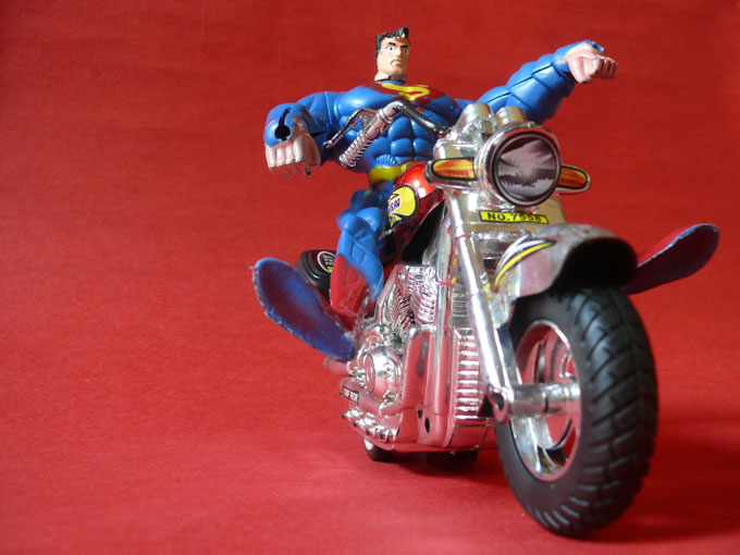 Main nikla gaddi le ke - An image of a Superman figure on top of a toy motor cycle | copyright Picturejockey : Navin Harish 2005-2007