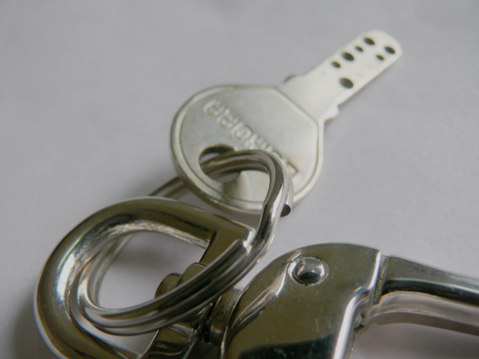 Resolution #4: Buy a home - An image of key ring with a single key | copyright Picturejockey : Navin Harish 2005-2008
