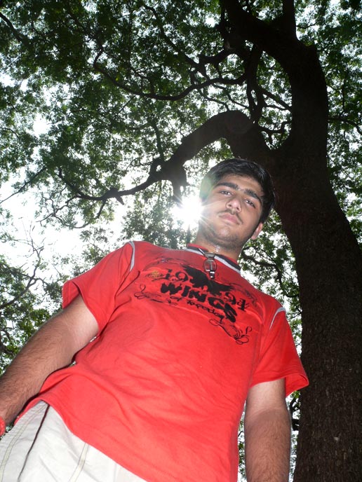 Bharat Harish - A portrait of Bharat Harish - my nephew in Borivali National park, Mumbai | copyright Picturejockey : Navin Harish 2005-2008