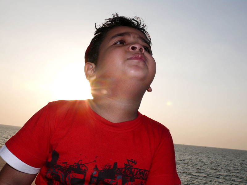 Manu at marine drive, copyright Picturejockey : Navin Harish 2005-2009