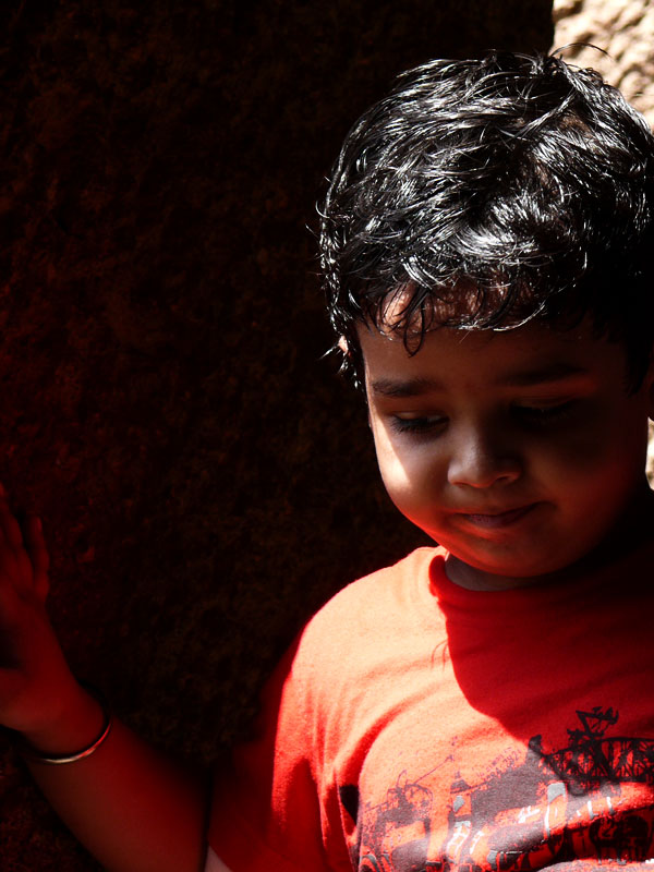 Manu at Kanheri Caves, copyright Picturejockey : Navin Harish 2005-2009
