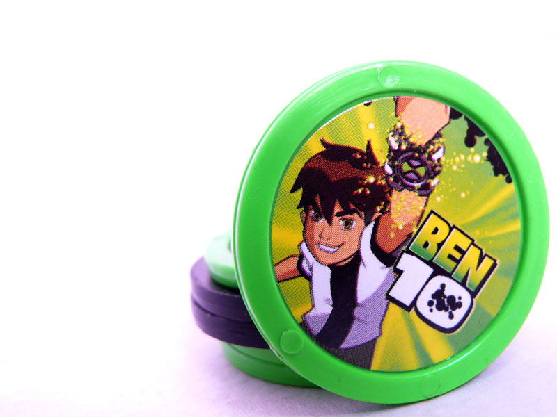 Ben-10 toys , copyright Picturejockey : Navin Harish 2005-2009