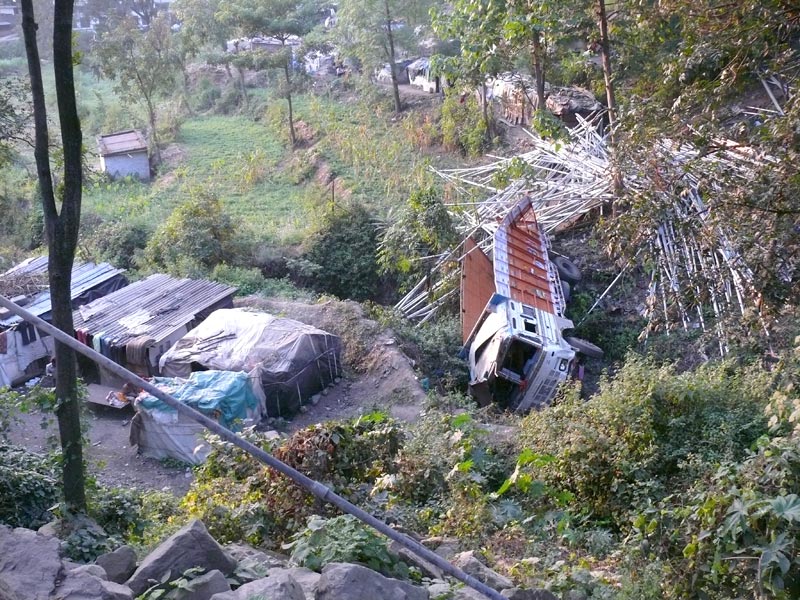 One for the road... or maybe not, copyright Picturejockey : Navin Harish 2005-2009