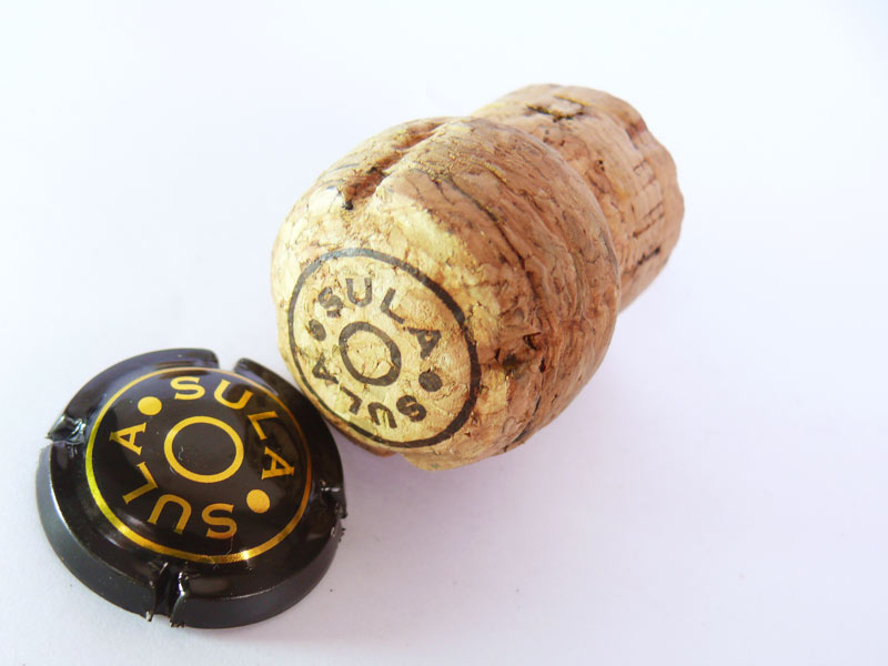 Sula champagne, copyright Picturejockey : Navin Harish 2005-2009