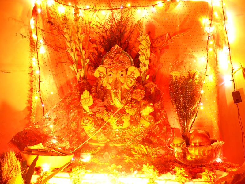 Glow of Ganpati , copyright Picturejockey : Navin Harish 2005-2012