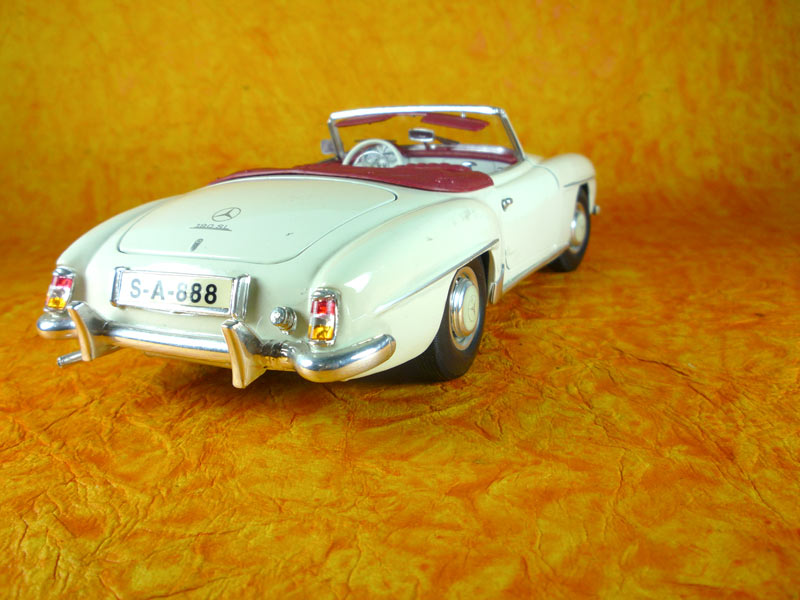 Too good to be true, copyright Picturejockey : Navin Harish 2005-2014